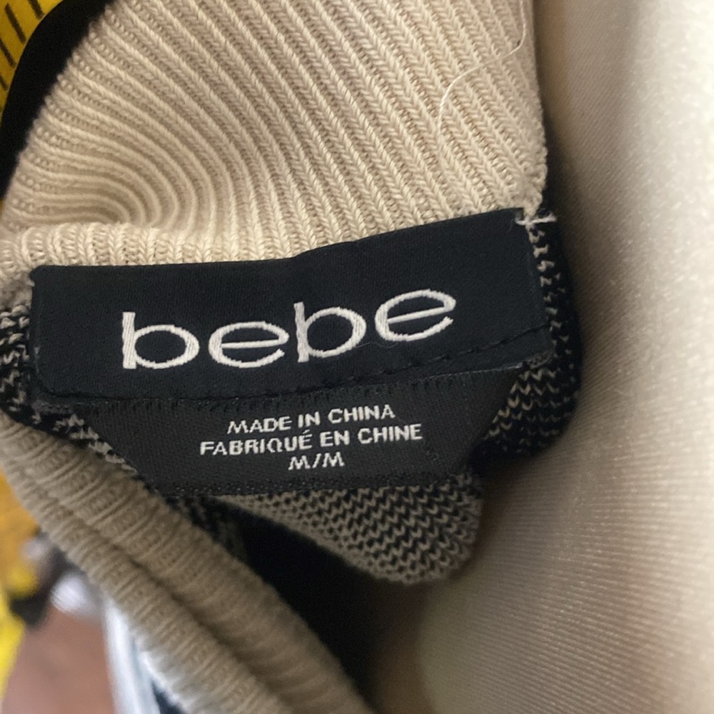 Bebe sexy skirt - Picture 6 of 6